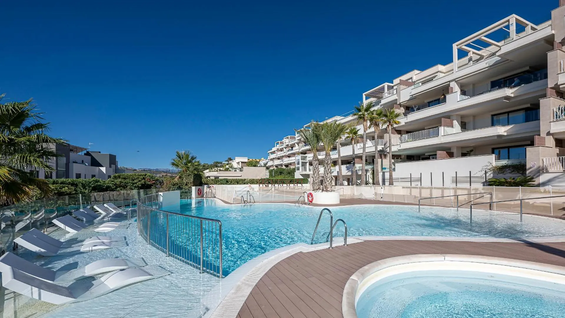 Modern Flat With 2 Bedrooms, Terrace, And Pool In Cala De Mijas La Cala De Mijas Spain