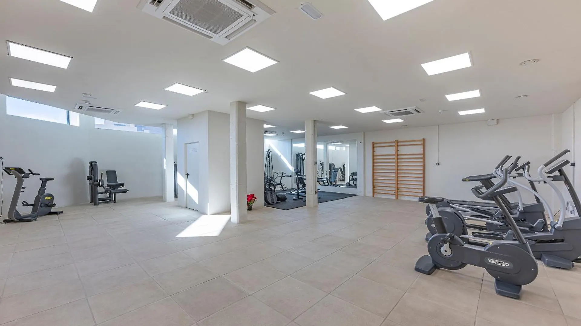 Modern Flat With 2 Bedrooms, Terrace, And Pool In Cala De Mijas La Cala De Mijas Spain