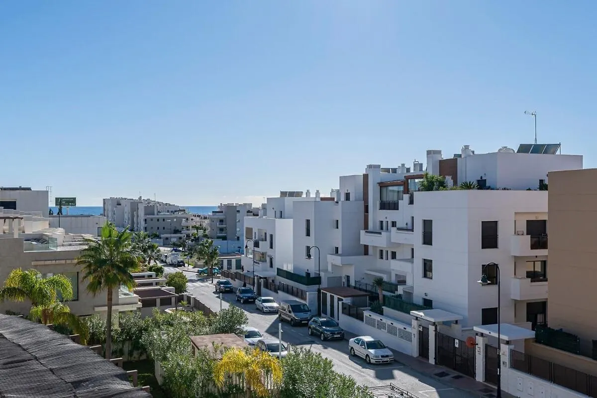 Modern Flat With 2 Bedrooms, Terrace, And Pool In Cala De Mijas Ла-Кала-де-Михас Апартаменты