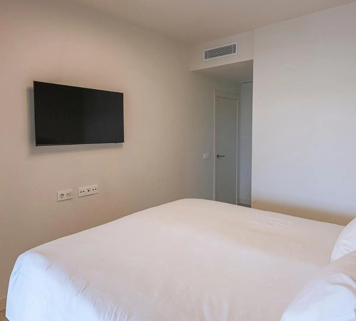 Modern Flat With 2 Bedrooms, Terrace, And Pool In Cala De Mijas Ла-Кала-де-Михас Апартаменты