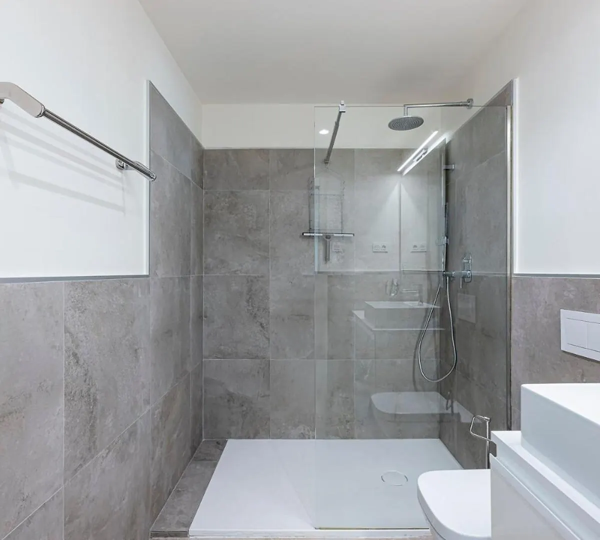 Modern Flat With 2 Bedrooms, Terrace, And Pool In Cala De Mijas Ла-Кала-де-Михас 0*,