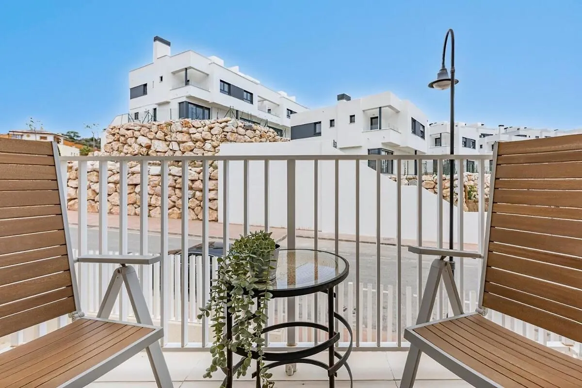 Modern Flat With 2 Bedrooms, Terrace, And Pool In Cala De Mijas Ла-Кала-де-Михас Апартаменты