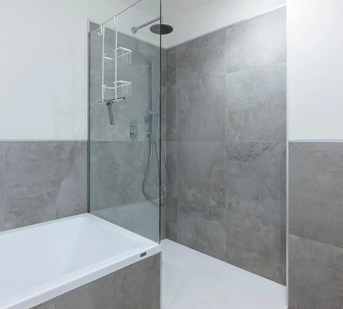 Modern Flat With 2 Bedrooms, Terrace, And Pool In Cala De Mijas Ла-Кала-де-Михас Апартаменты
