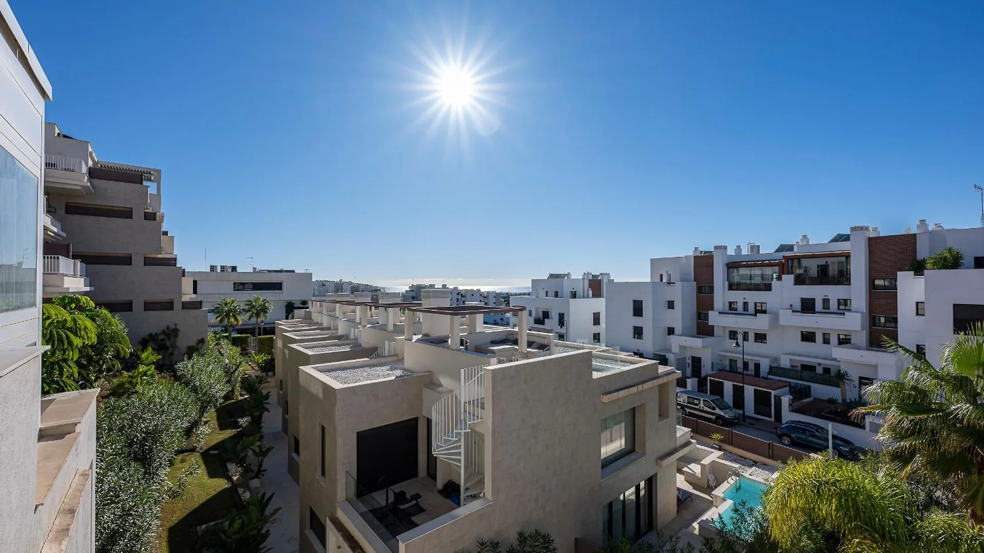 Modern Flat With 2 Bedrooms, Terrace, And Pool In Cala De Mijas Ла-Кала-де-Михас 0*,  Испания